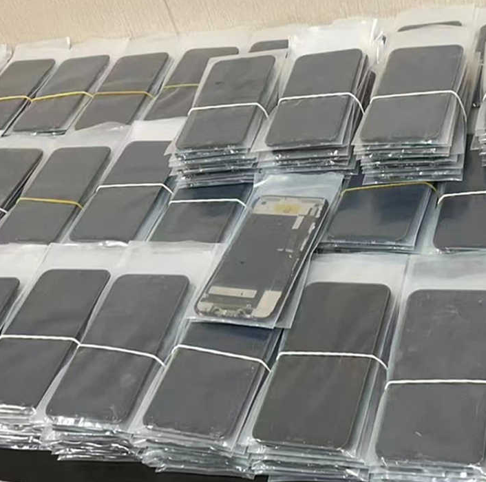 Used Mobile Phone For Iphone 16 16plus 16pro 16pro Max Original Unlocked Brand New US Version Ios 5g Smartphoneمحمول مستعمل لـ Iphone 16 16plus 16pro 16pro Max أصلي غير مقفل بعلامة تجارية جديدة إصدار الولايات المتحدة نظام Ios 5g هاتف ذكي