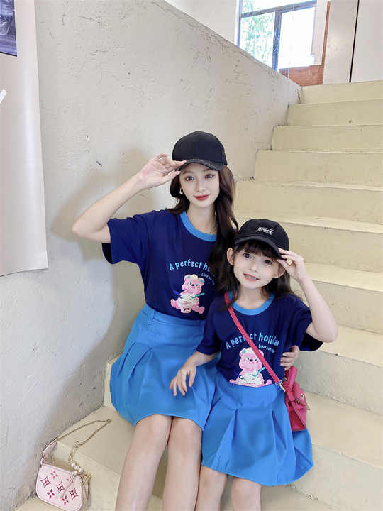 Mother and daughter set 