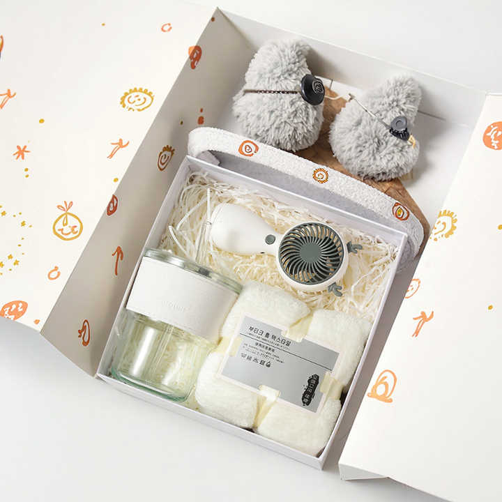 هدايا نسائيه