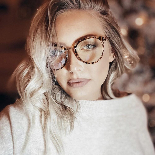نظارات طبيه نسائيه