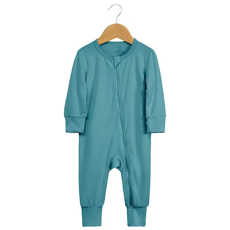newborn baby clothes  ملابس اطفال حديثي الولاده