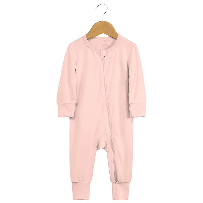 newborn baby clothes  ملابس اطفال حديثي الولاده