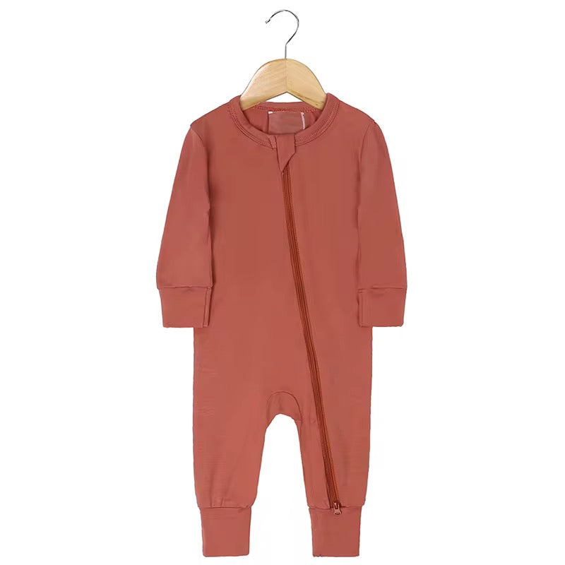 newborn baby clothes  ملابس اطفال حديثي الولاده