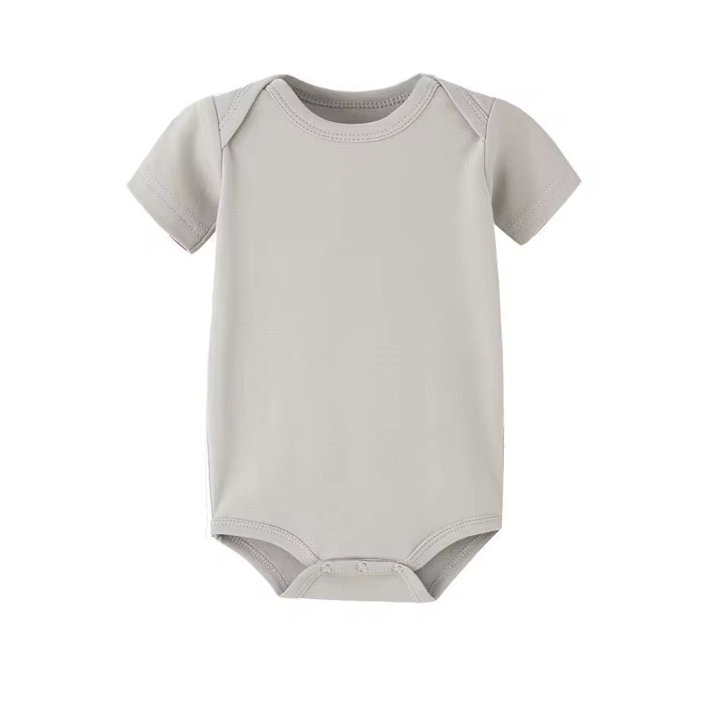 newborn baby clothes  ملابس اطفال حديثي الولاده