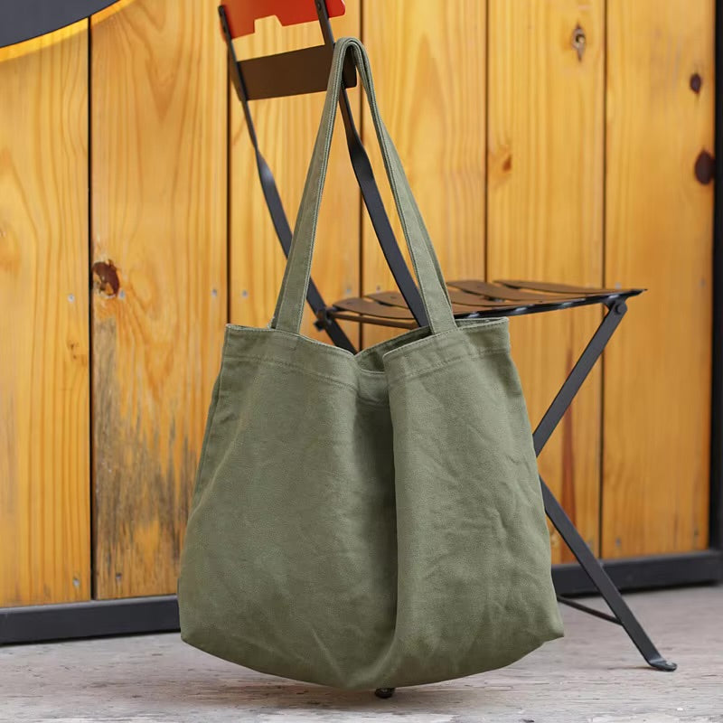 Shoulder bag with inner pocket 