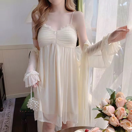 طقم نوم نسائي