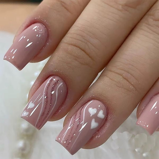 artificial nails  أظافر صناعية
