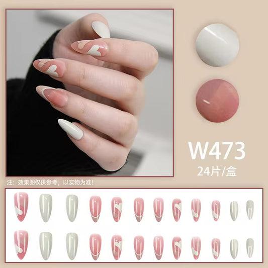 أظافر صناعية  nails