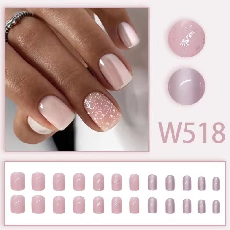 أظافر صناعية  nails