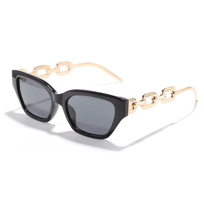 Elegant and luxurious women's sunglasses