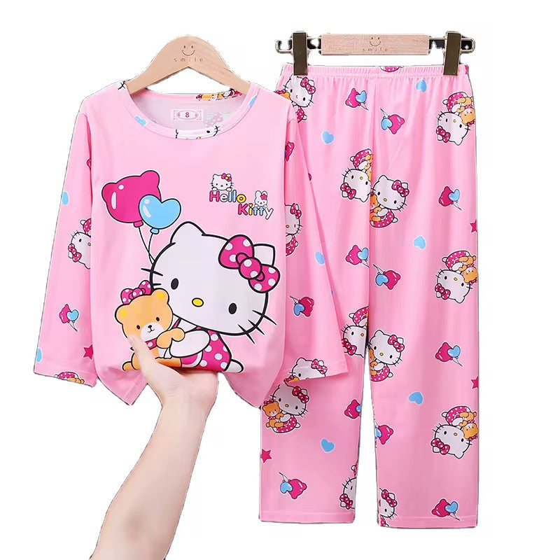 Children's sleep suits 