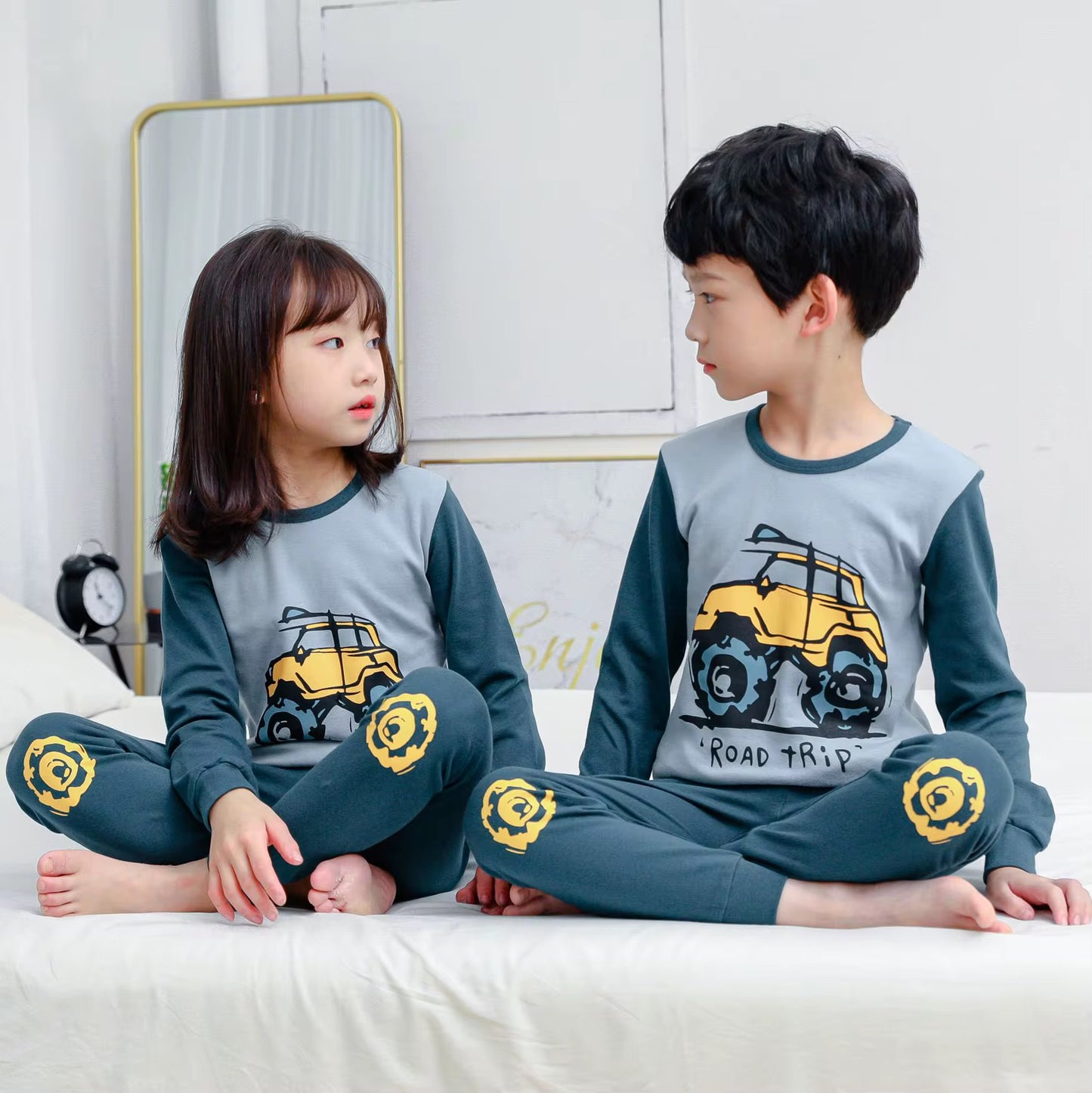 Cotton Pajamas Set for Kids, Girls