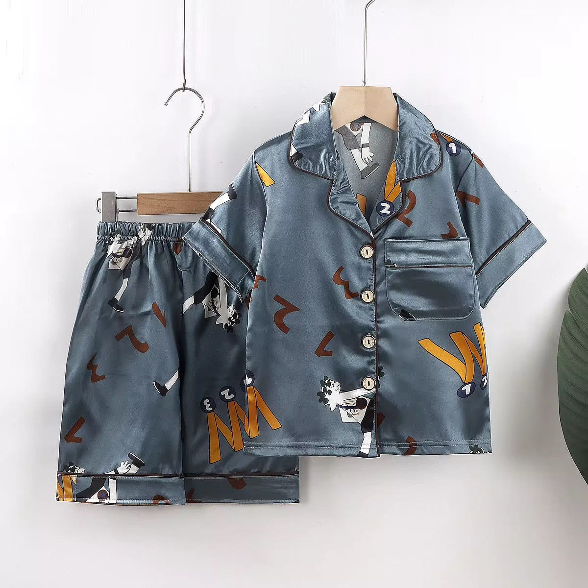 Boys' and girls' silk nightgowns