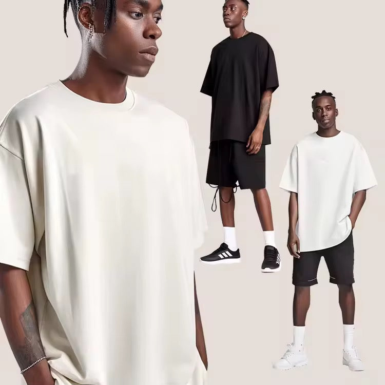 Men's embroidered T-shirt 