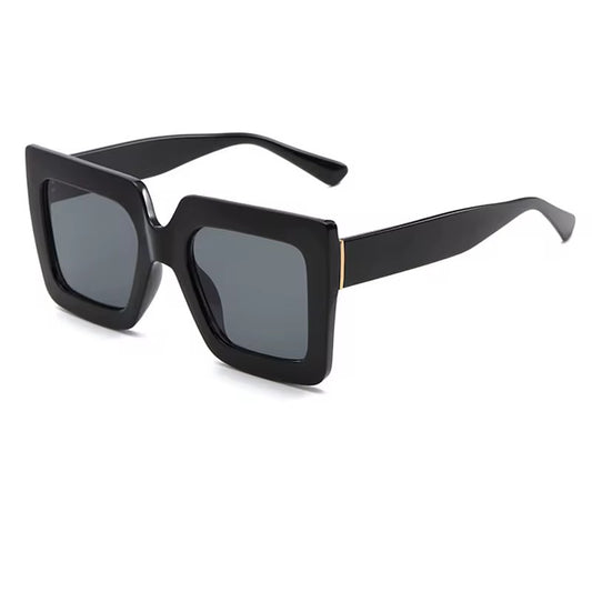 Women's sunglasses in multiple colors