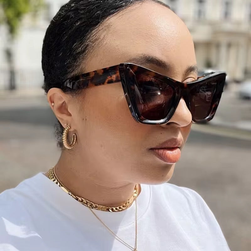 Classic women's sunglasses