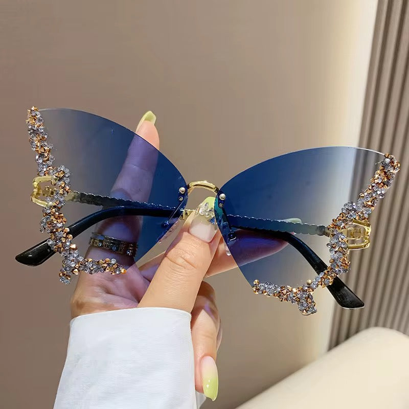 نظارات شمسيه نسائيه