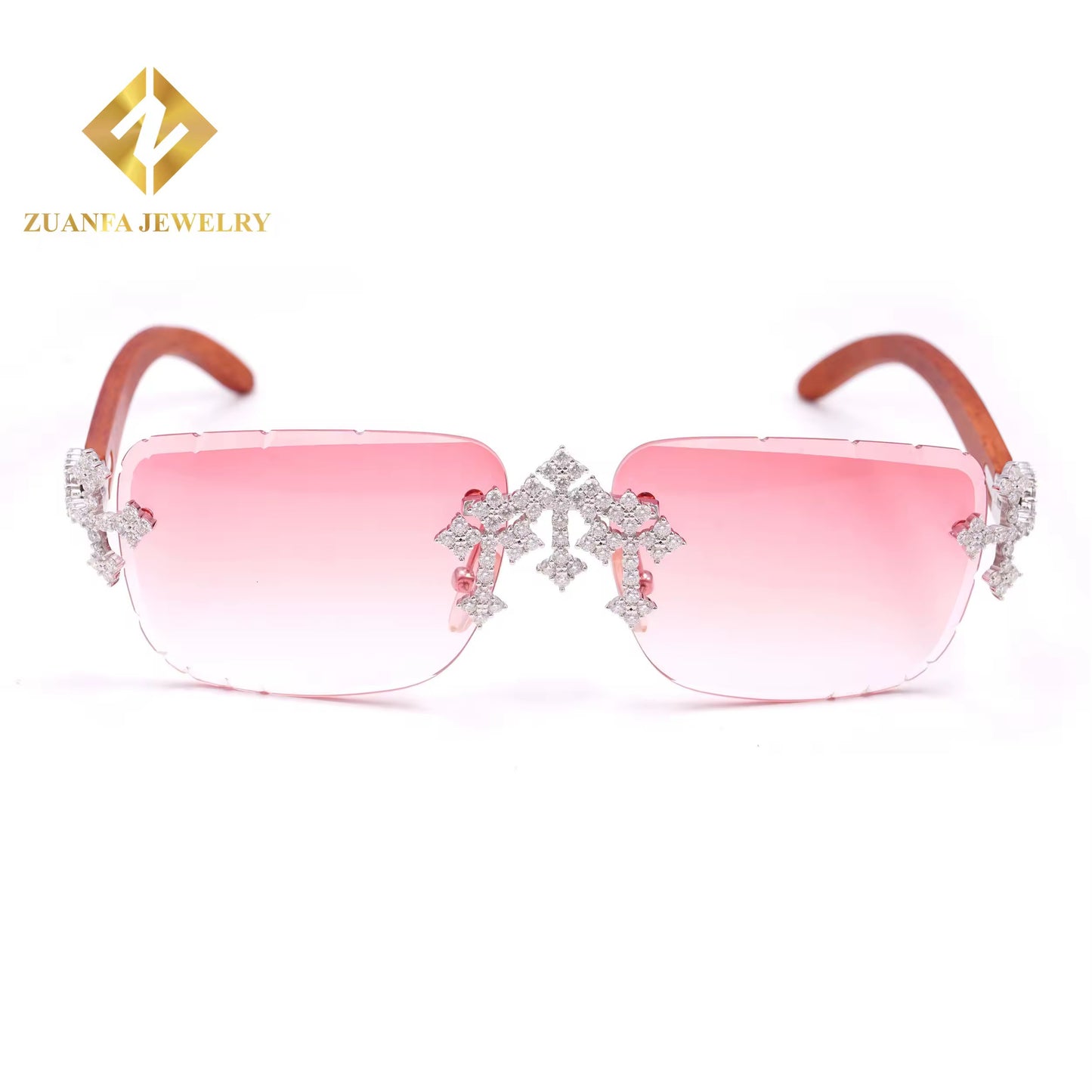 Fashionable women's glasses