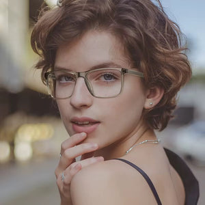 نظارات طبيه نسائيه