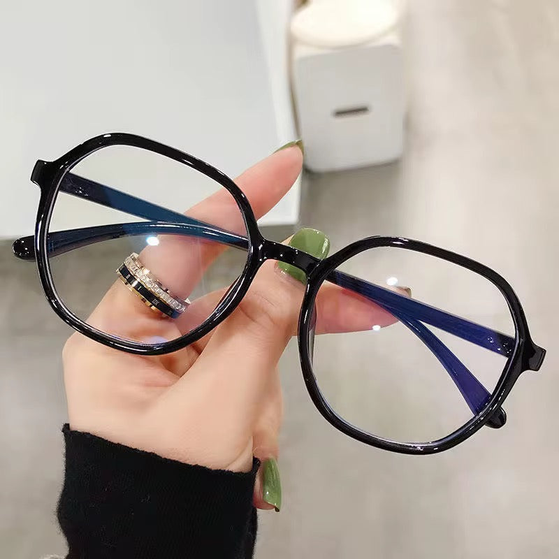 نظارات طبيه نسائيه