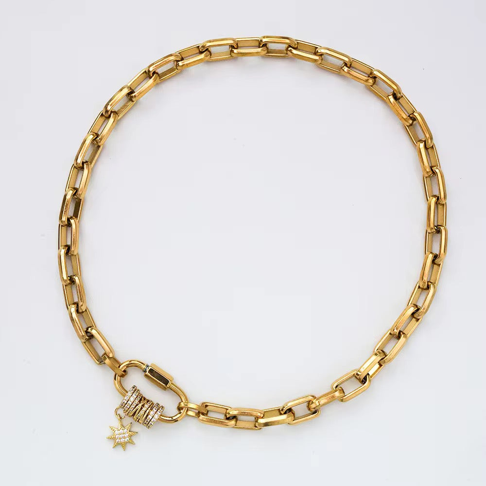 Women's necklace 