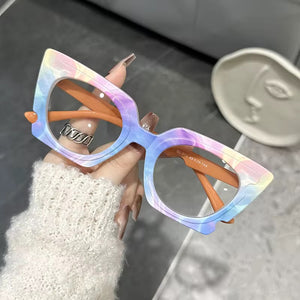 نظارات طبيه نسائيه
