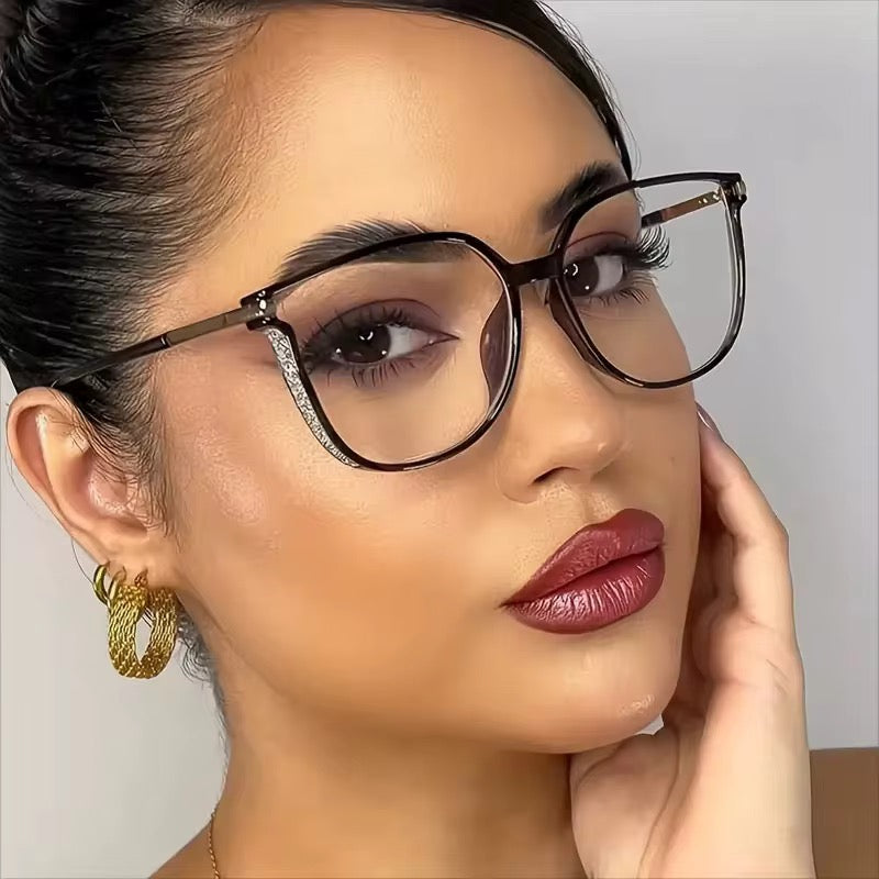 نظارات طبيه للسيدات  - Prescription glasses for women