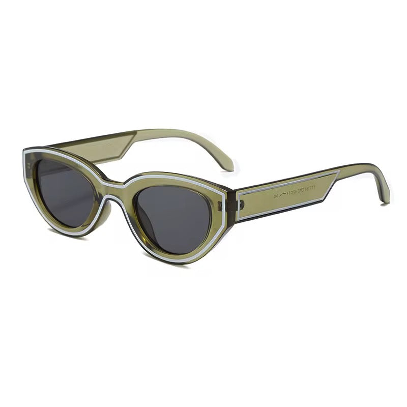نظارات شمسية نسائيه عصرية و فاخره - Modern and luxurious women's glasses