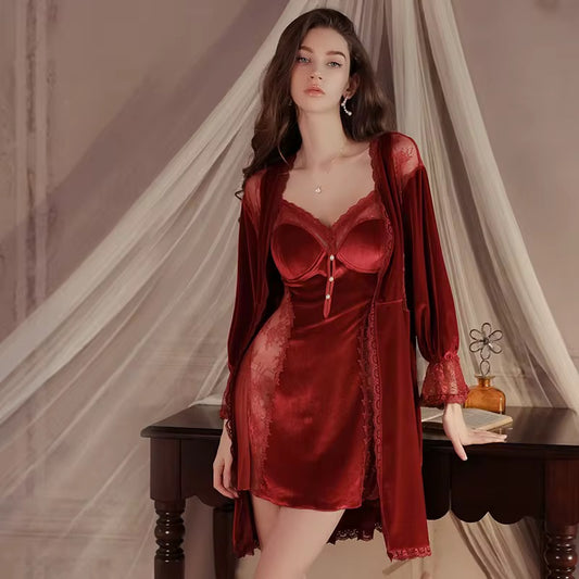 بدلات نوم نسائيه , Women's sleepwear