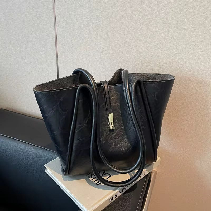 New stylish handbags