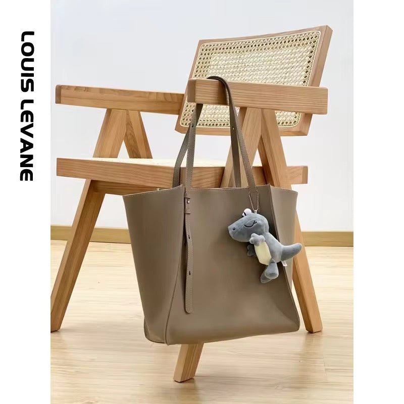 Women's shoulder bags