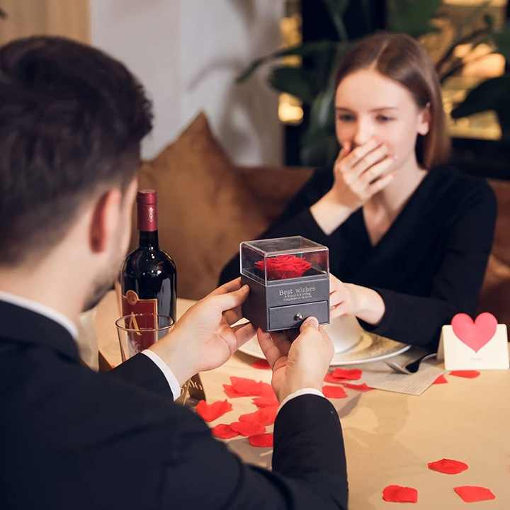 Wonderful Valentine's Day Gift 2023 Jewelry Box. 