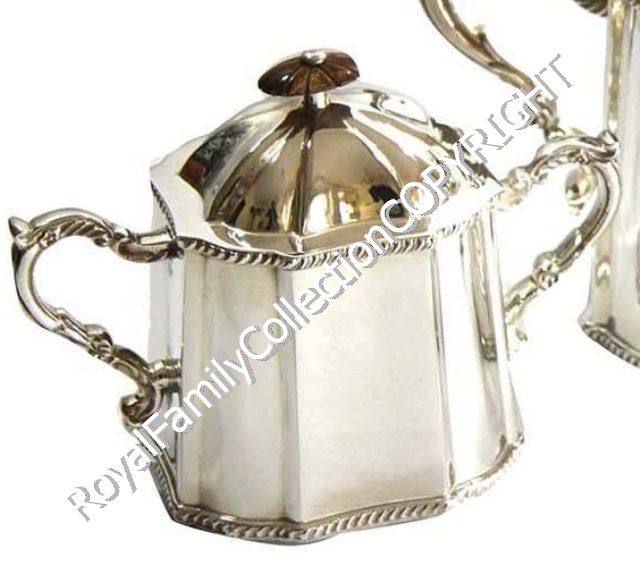 اواني الشاي