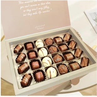 بوكس شوكلاته مشكل٢٤قطعة ميم سويت