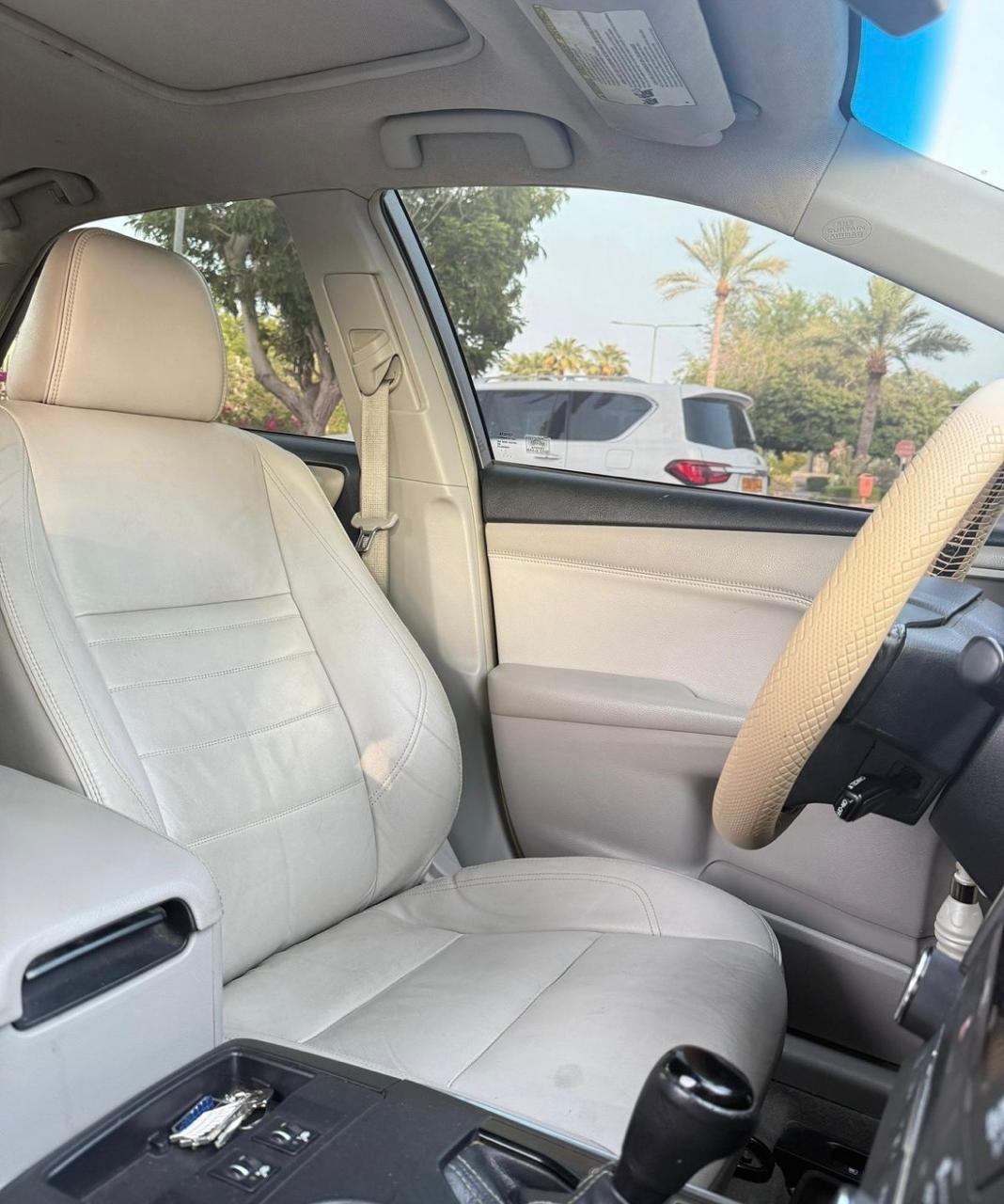 XLE المعتمد لسيارات\ كامري